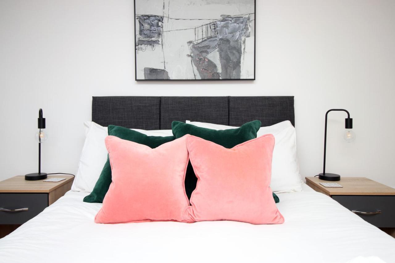 Flat 1 Batheaston By Mia Living Stylish 1 Bedroom Property With Free Parking Екстериор снимка
