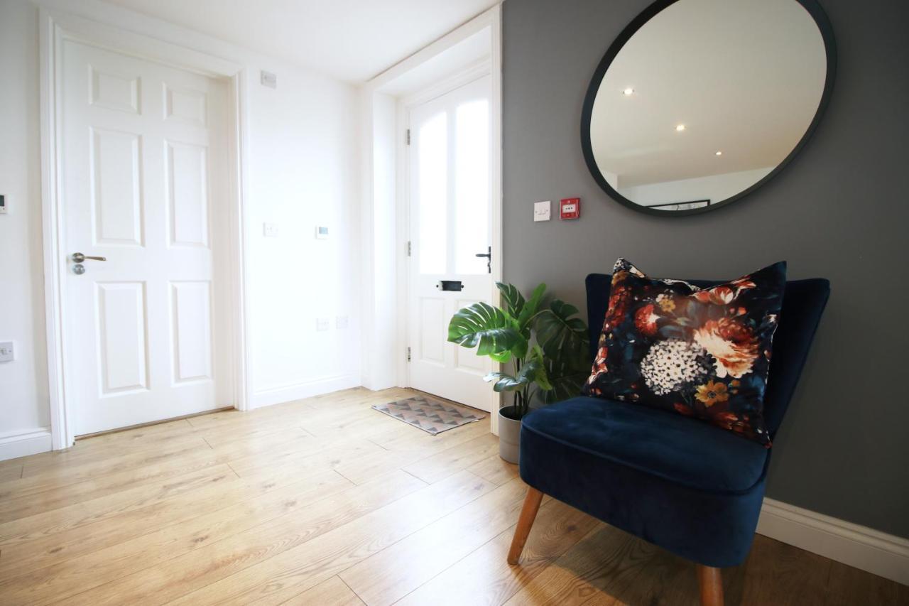 Flat 1 Batheaston By Mia Living Stylish 1 Bedroom Property With Free Parking Екстериор снимка
